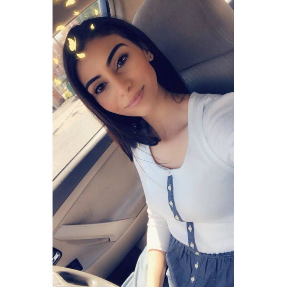 Meet your Posher, Hadeel